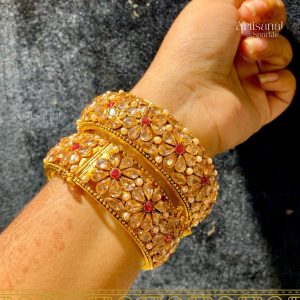 499544595_122160196292506312_2502234161784262104_n Shiuli Bala